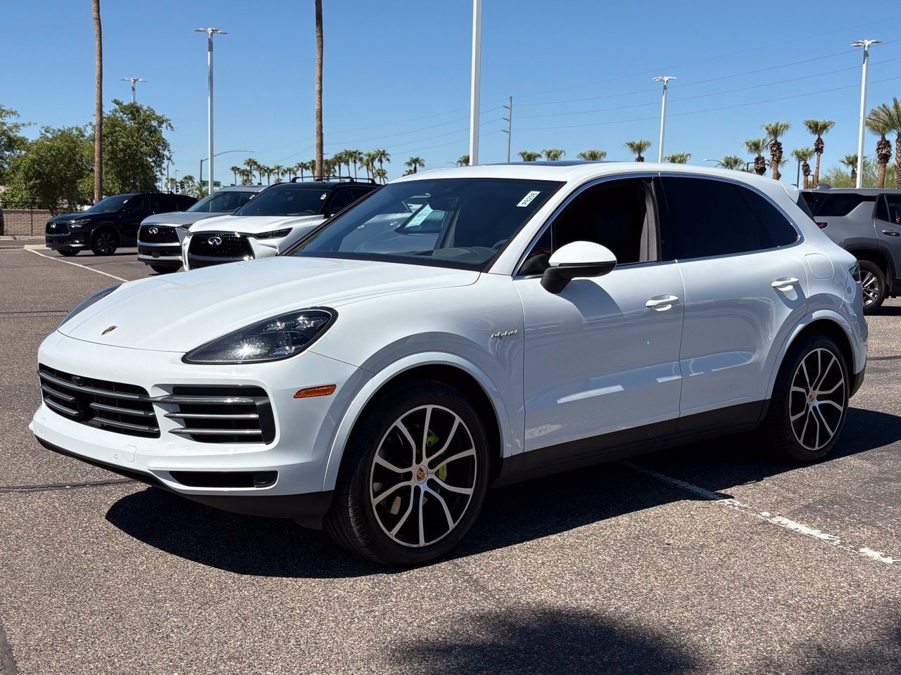 Used 2019 Porsche Cayenne E-Hybrid AWD/4WD image 1