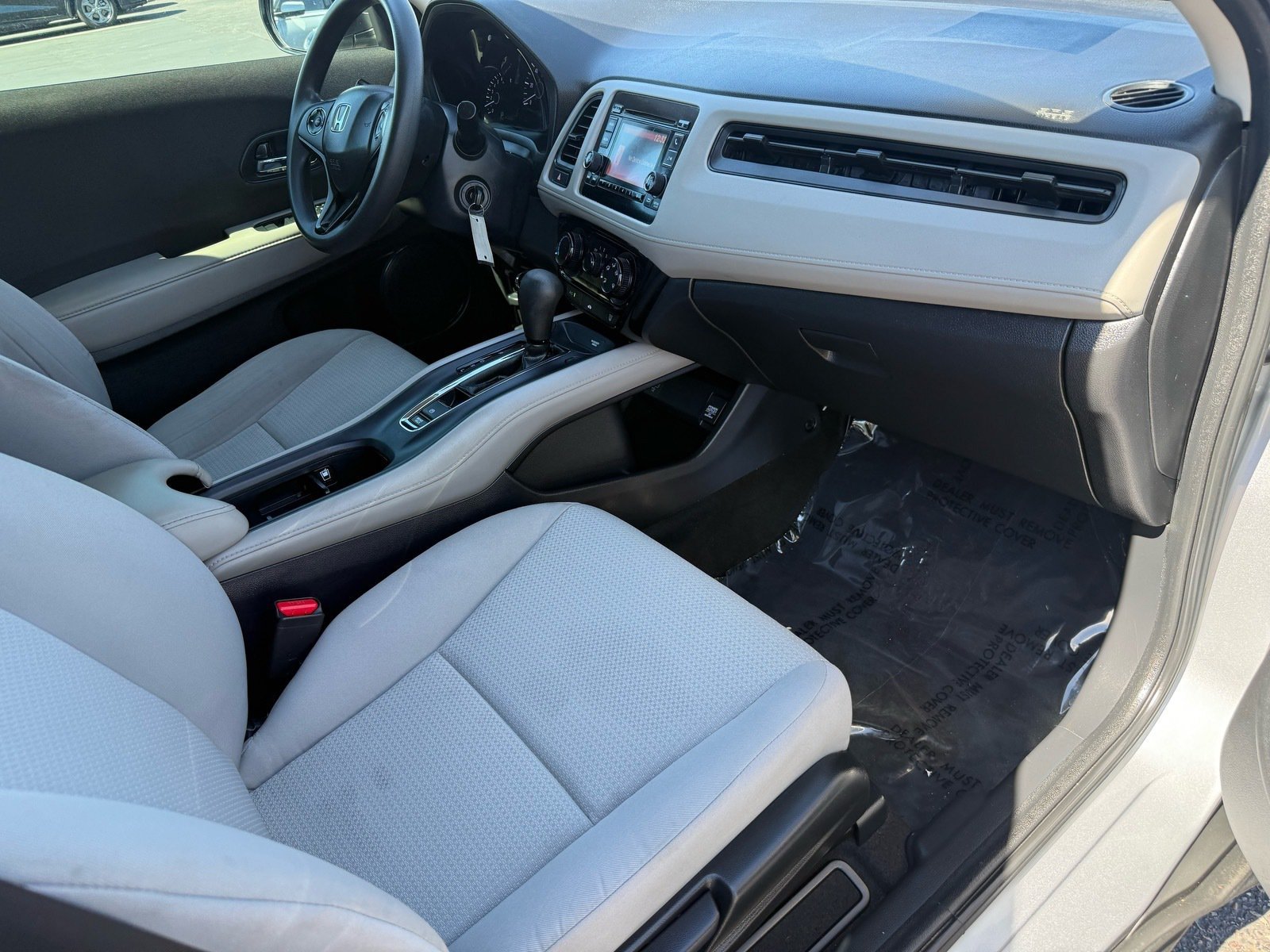 Used 2020 Honda HR-V LX image 27