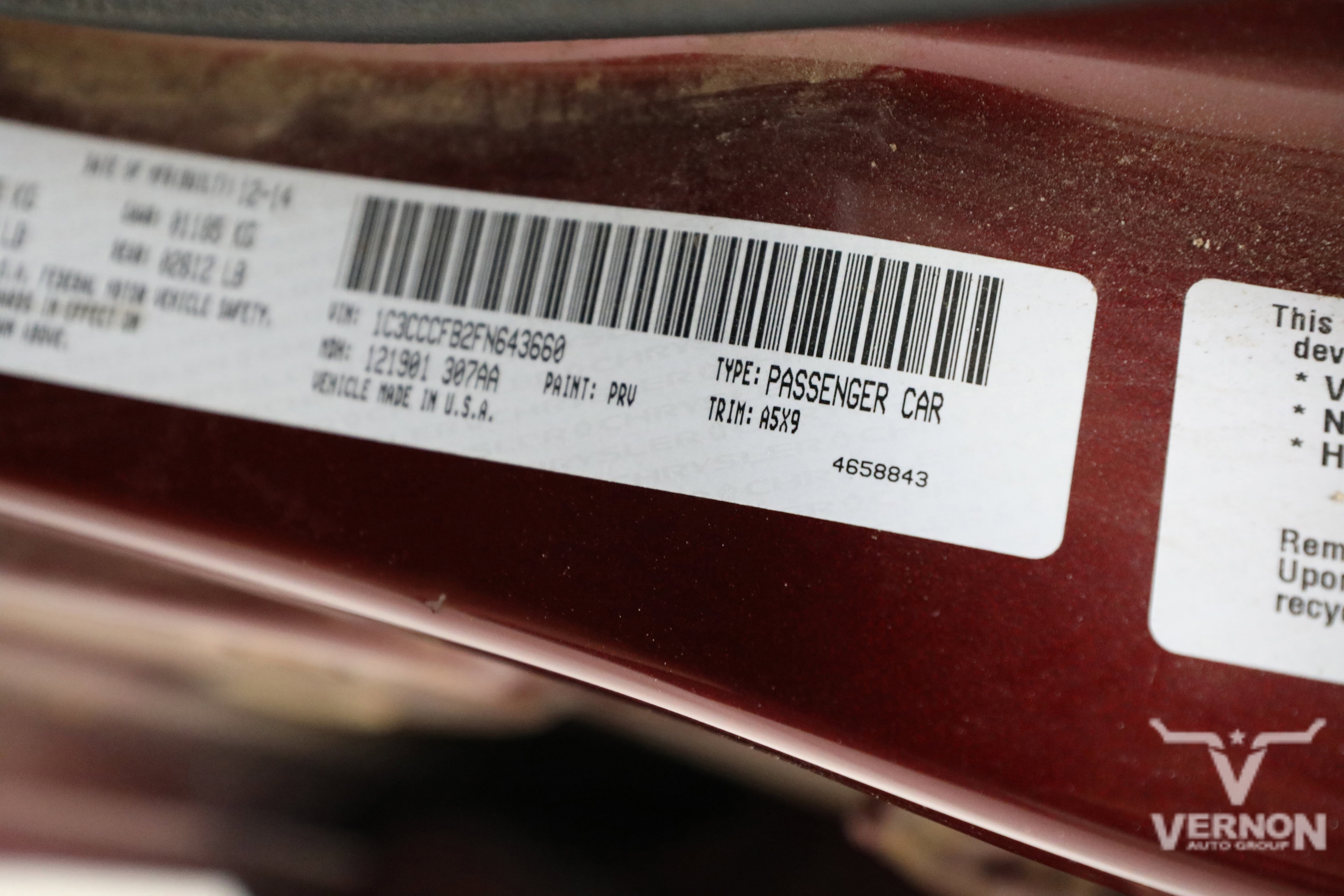 Used 2015 Chrysler 200 LX FWD image 13