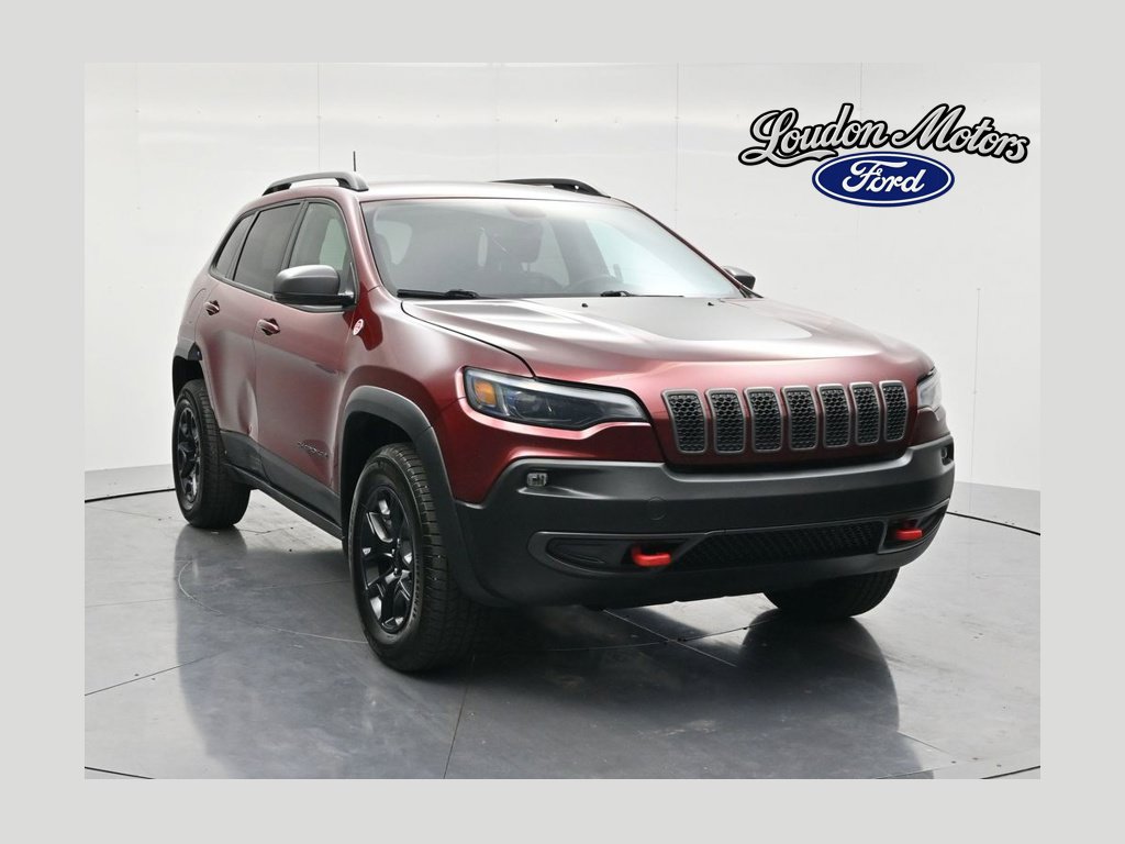 Used 2020 Jeep Cherokee Trailhawk w/ Comfort/Convenience Group AWD/4WD image 1