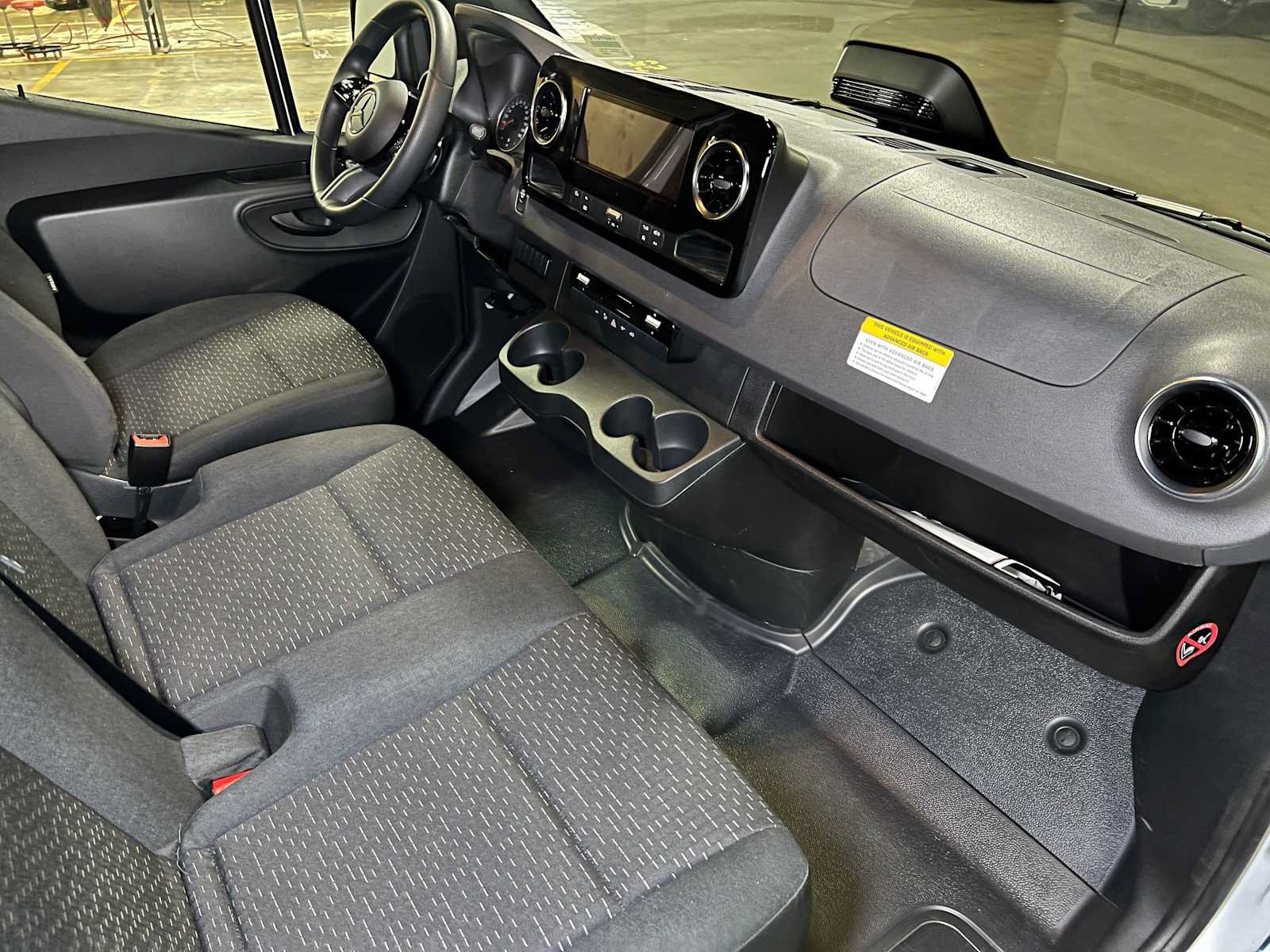 Used 2026 Mercedes-Benz Sprinter 2500 image 11