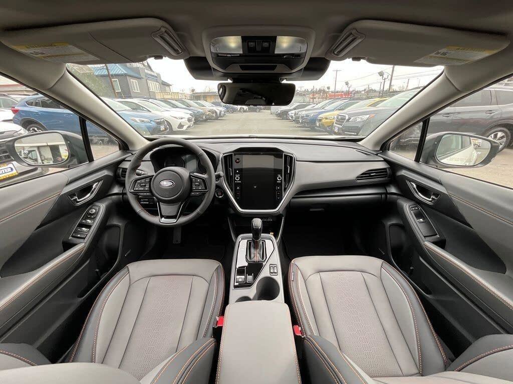 Certified 2025 Subaru Crosstrek 2.5i Limited w/ Crosstrek Mirror Package image 16