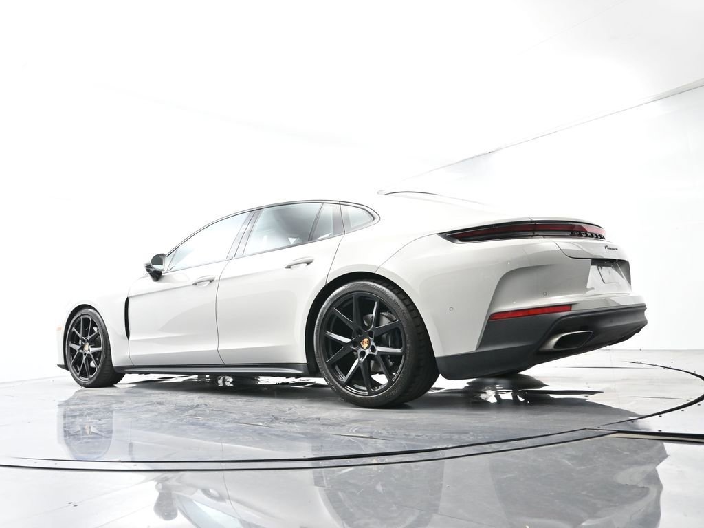 Certified 2025 Porsche Panamera image 48