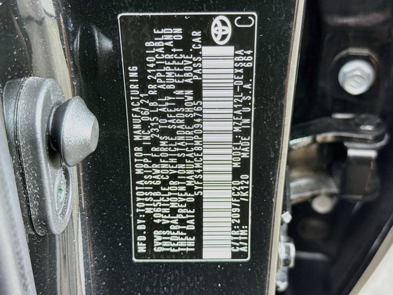 Used 2021 Toyota Corolla SE FWD image 32