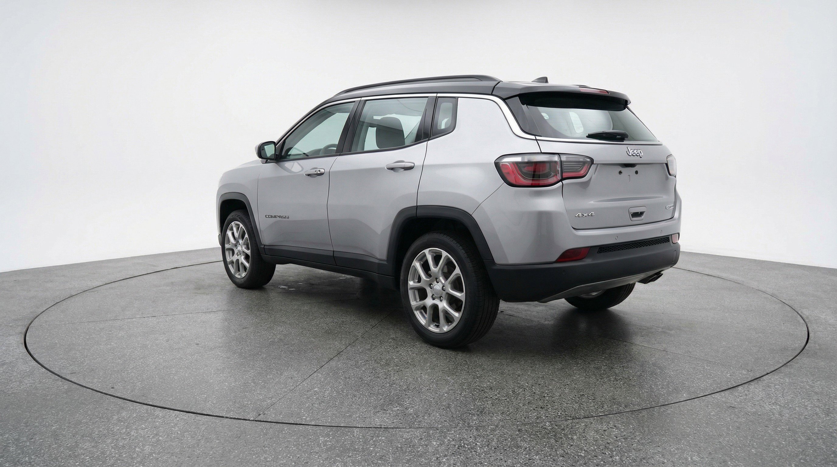 Used 2025 Jeep Compass Limited image 6