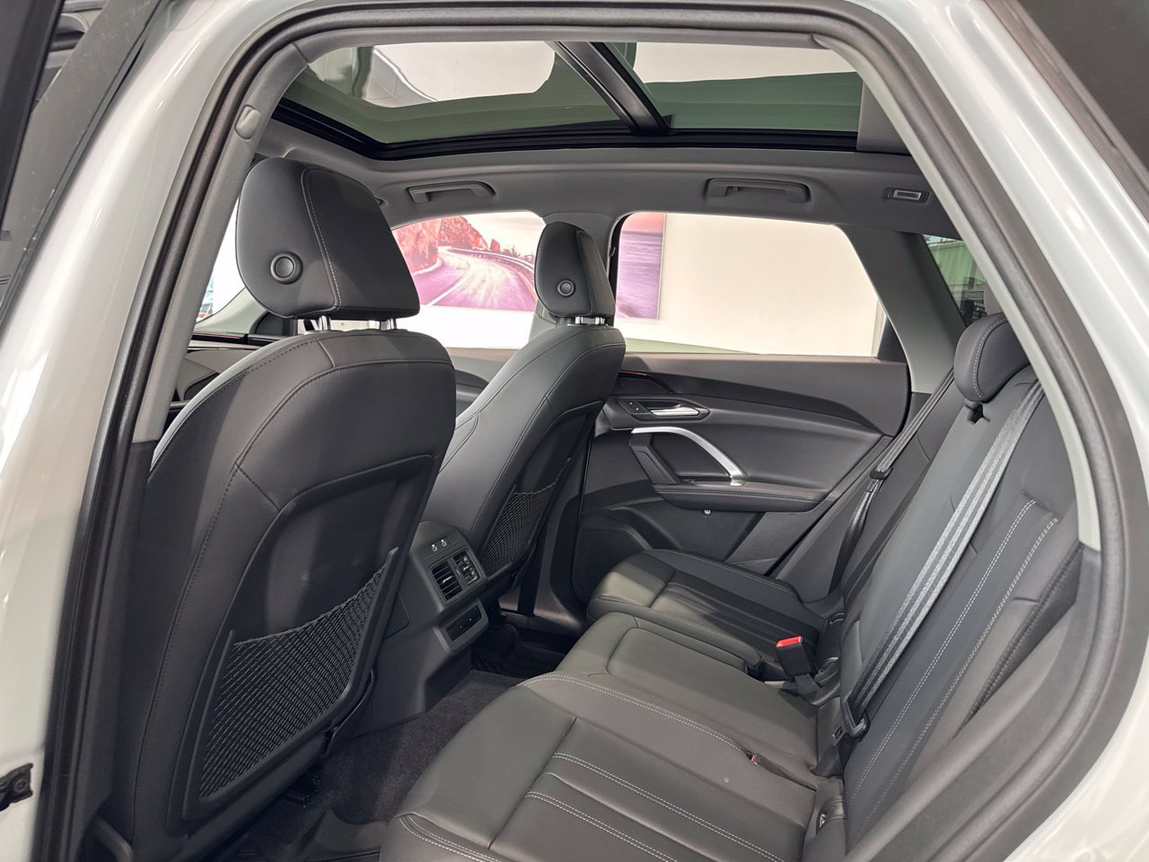 Used 2025 Audi Q5 Premium AWD/4WD image 39