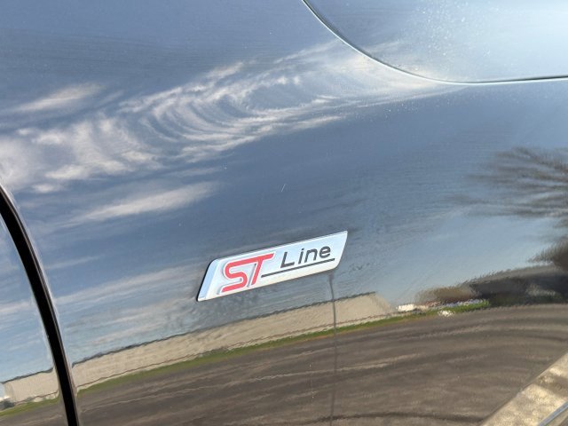 Used 2023 Ford Escape ST-Line image 8