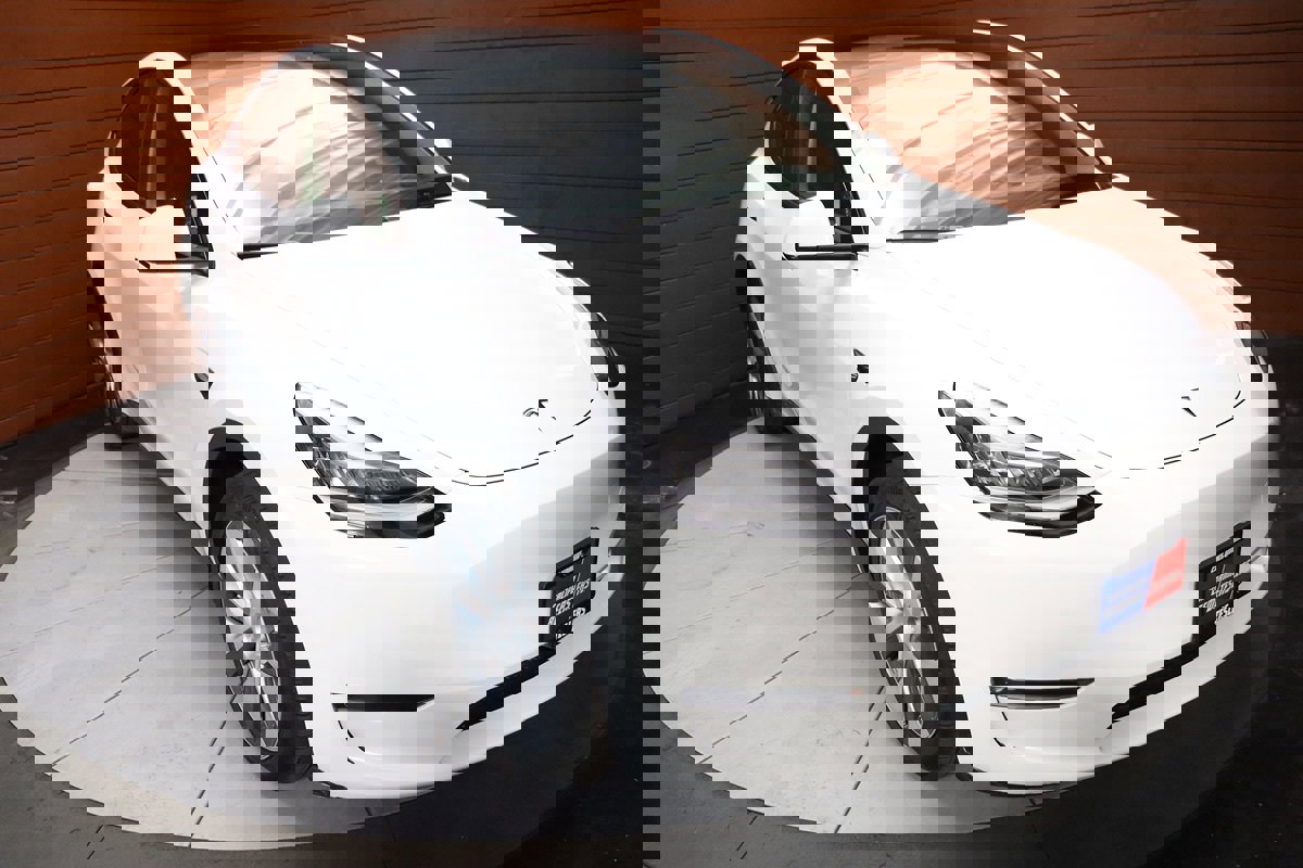 Used 2023 Tesla Model Y Long Range image 47