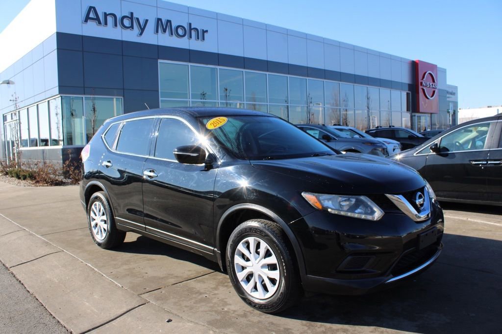 Used 2015 Nissan Rogue S image 1
