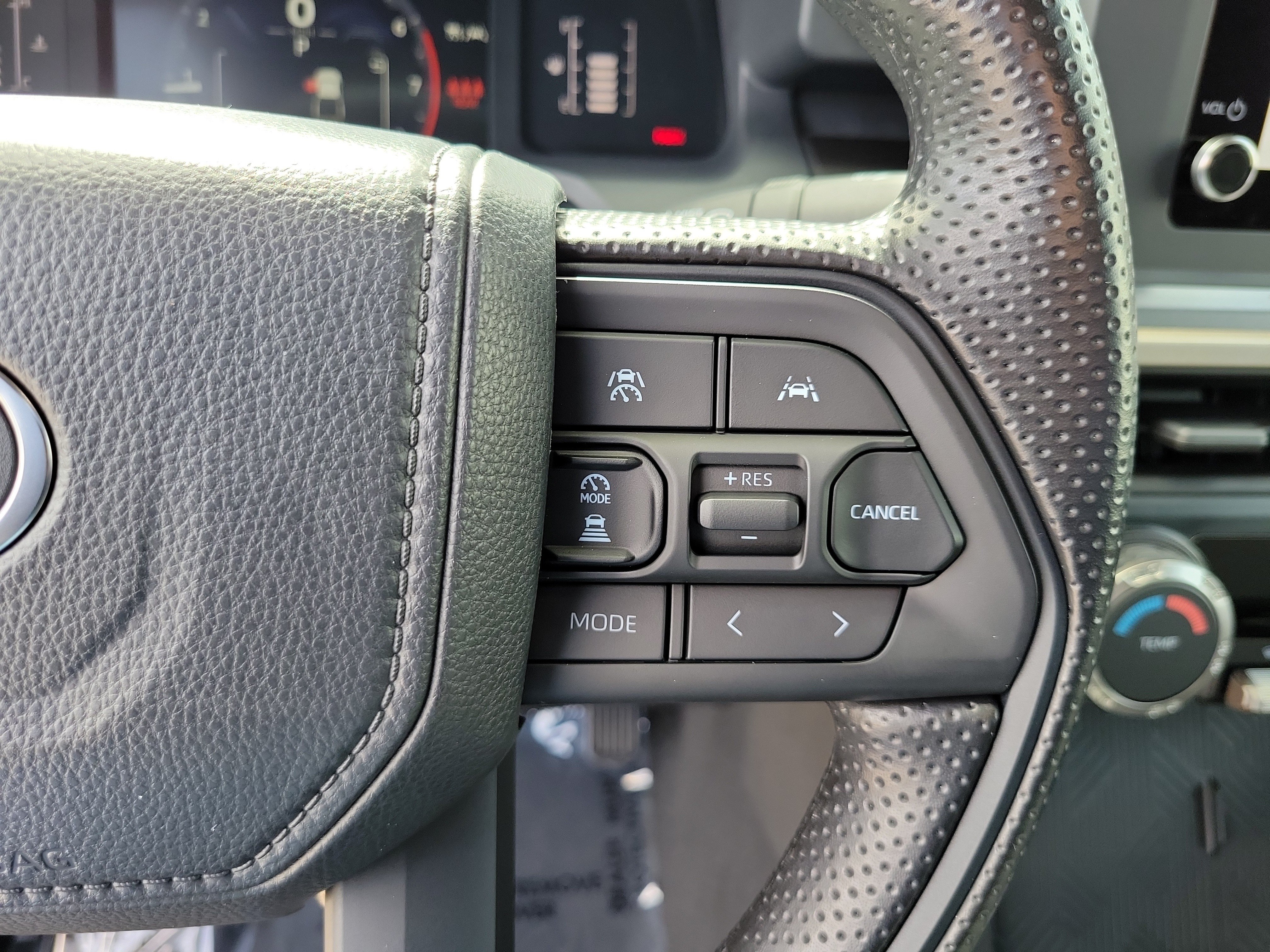 Used 2025 Toyota Tacoma SR5 RWD image 21