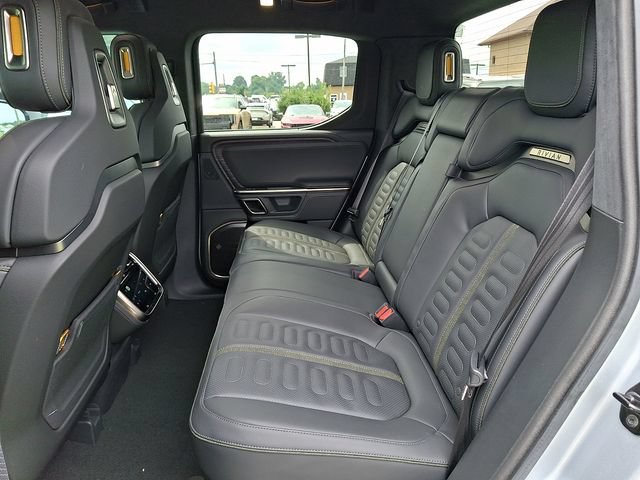 Used 2023 Rivian R1T Adventure AWD/4WD image 10