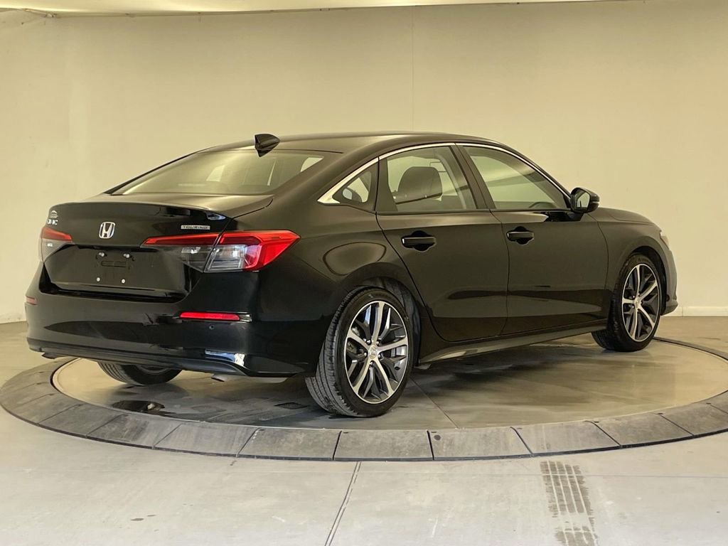 Used 2023 Honda Civic Touring image 7