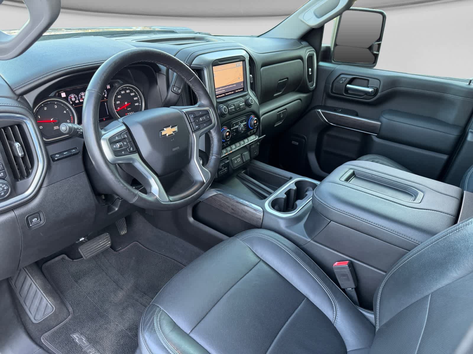 Used 2020 Chevrolet Silverado 2500 LTZ w/ LTZ Premium Package AWD/4WD image 10