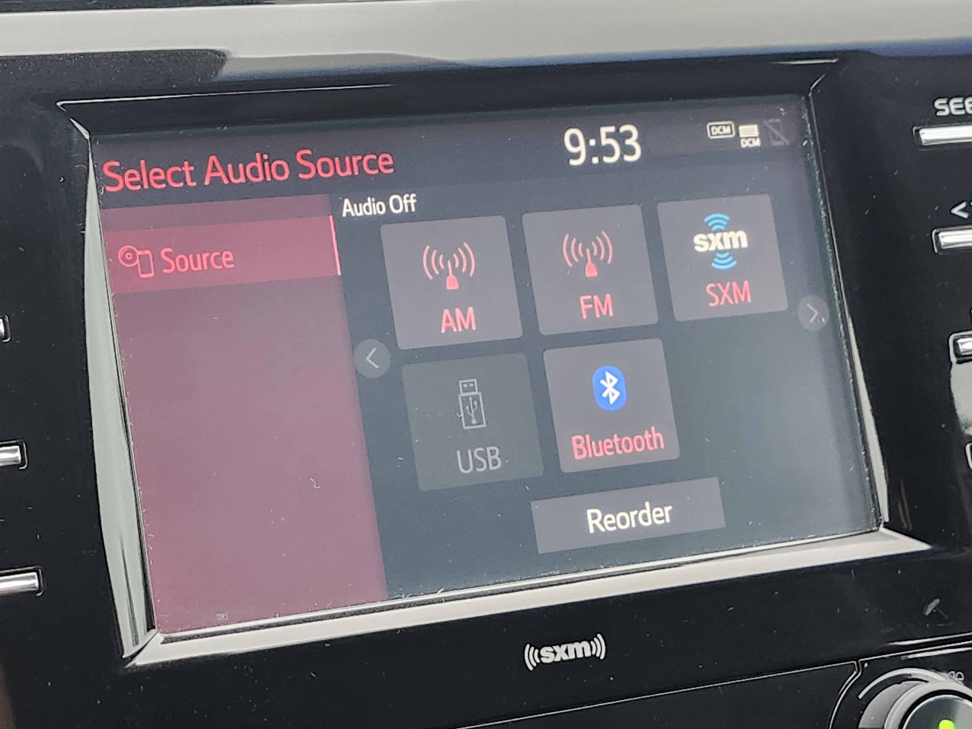 Used 2020 Toyota Camry SE image 25