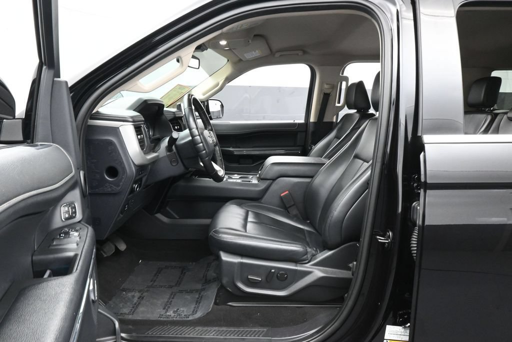 Used 2024 Ford Expedition Max XLT RWD image 11