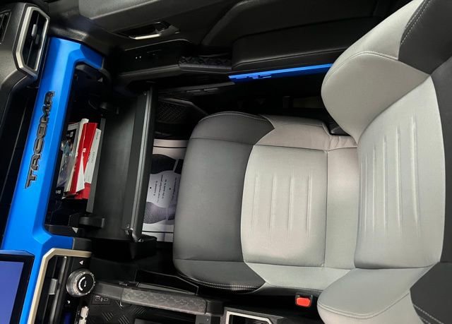 Used 2025 Toyota Tacoma TRD Off-Road w/ TRD Off Road Upgrade Package image 41