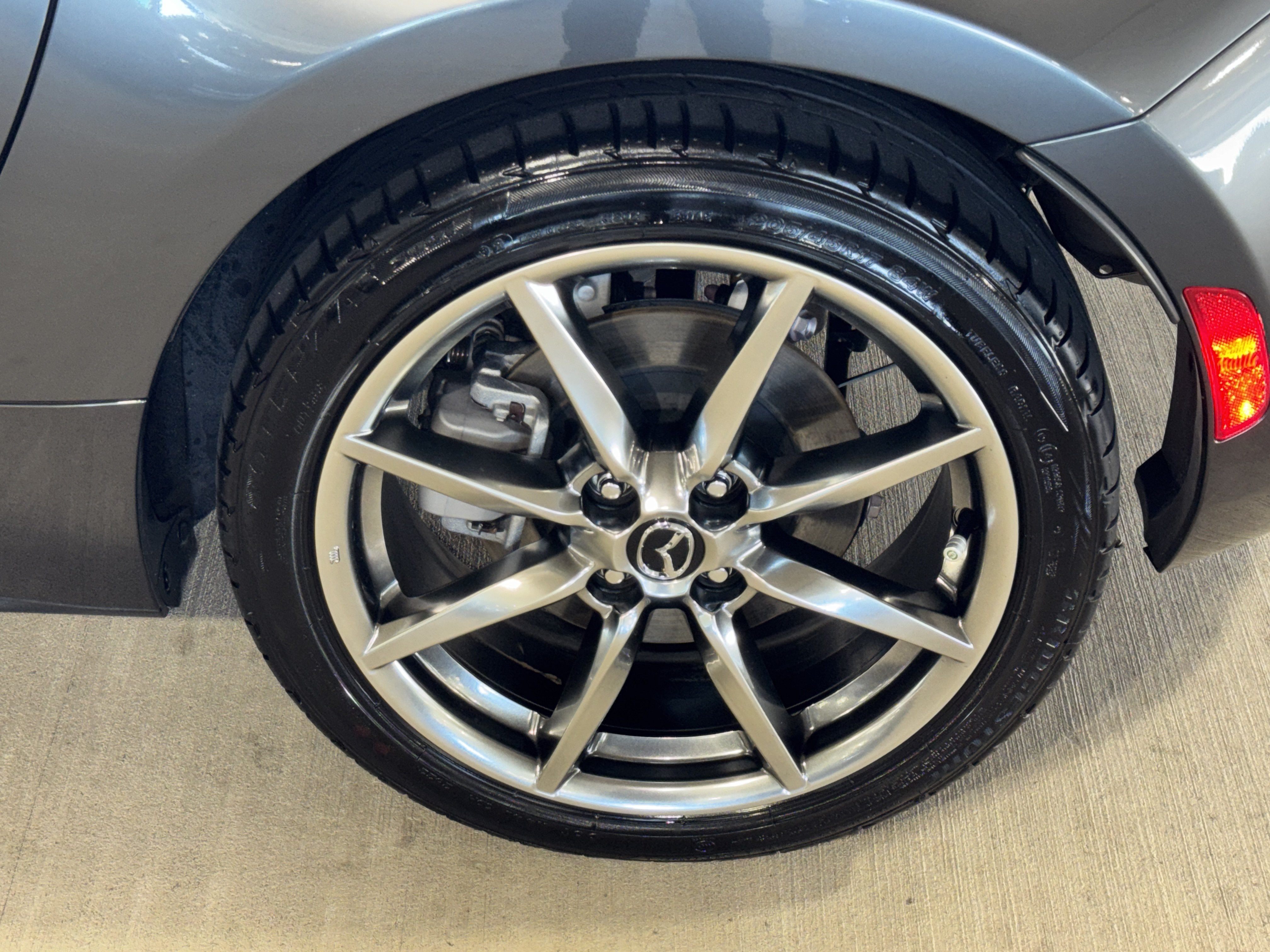 Used 2022 MAZDA MX-5 Miata RF Grand Touring RWD image 30