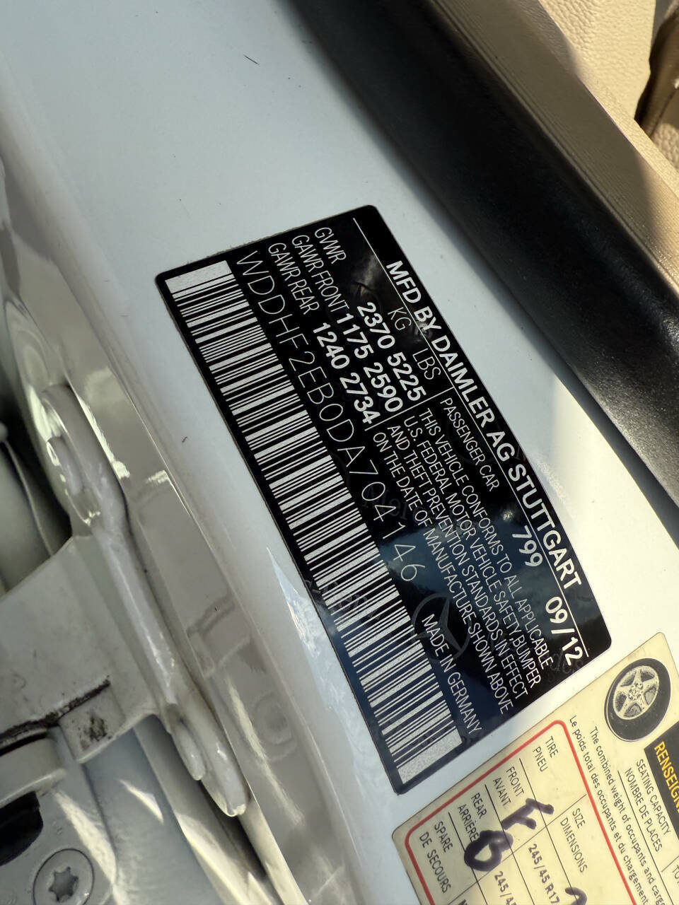 Used 2013 Mercedes-Benz E 350 BlueTEC Sedan image 29