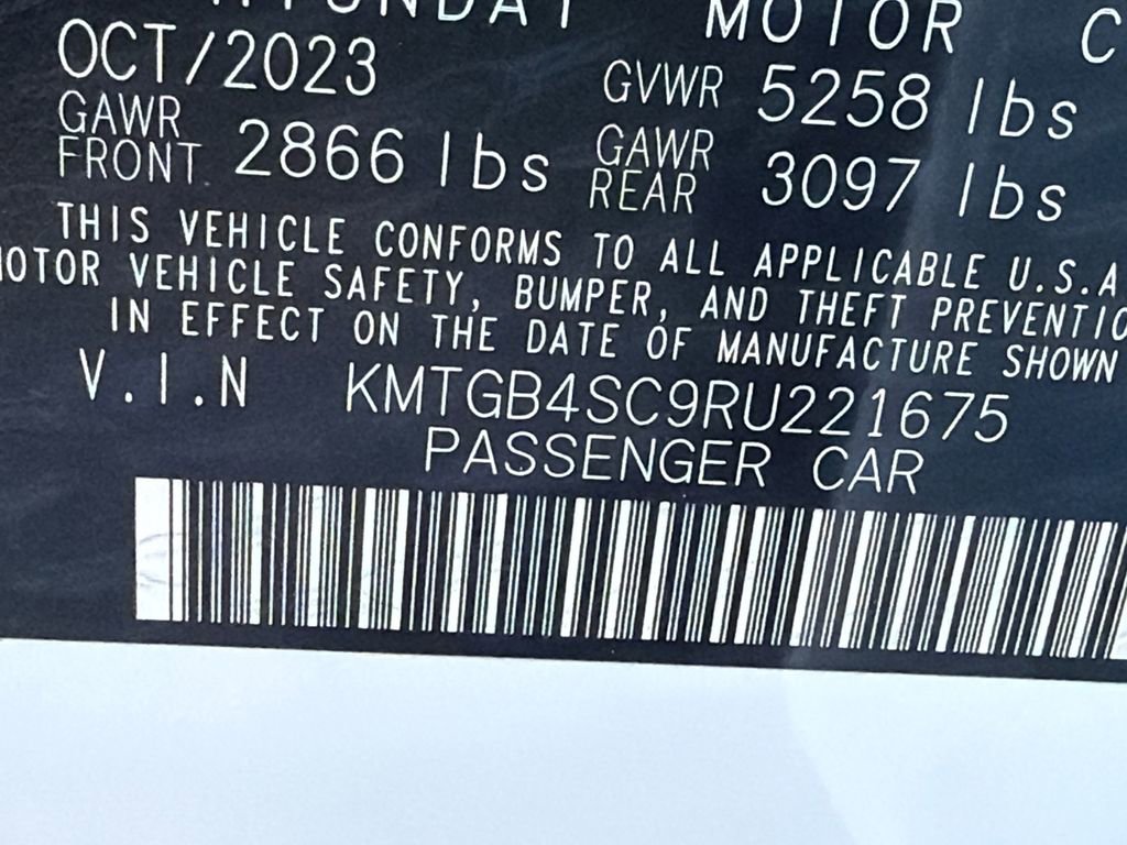 Used 2024 Genesis G80 2.5T w/ Advanced Package image 34