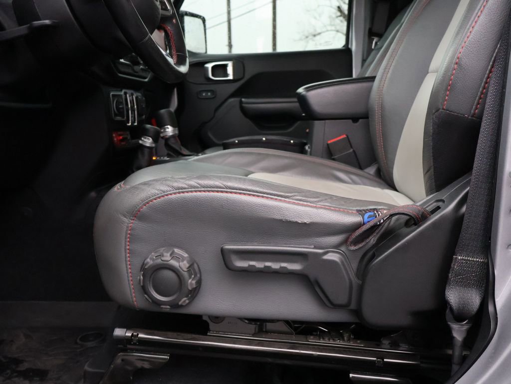 Used 2020 Jeep Wrangler Unlimited Rubicon image 36