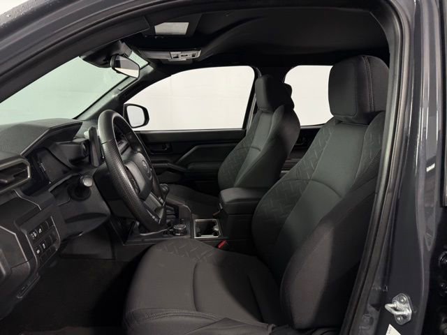 Used 2024 Toyota Tacoma SR image 12