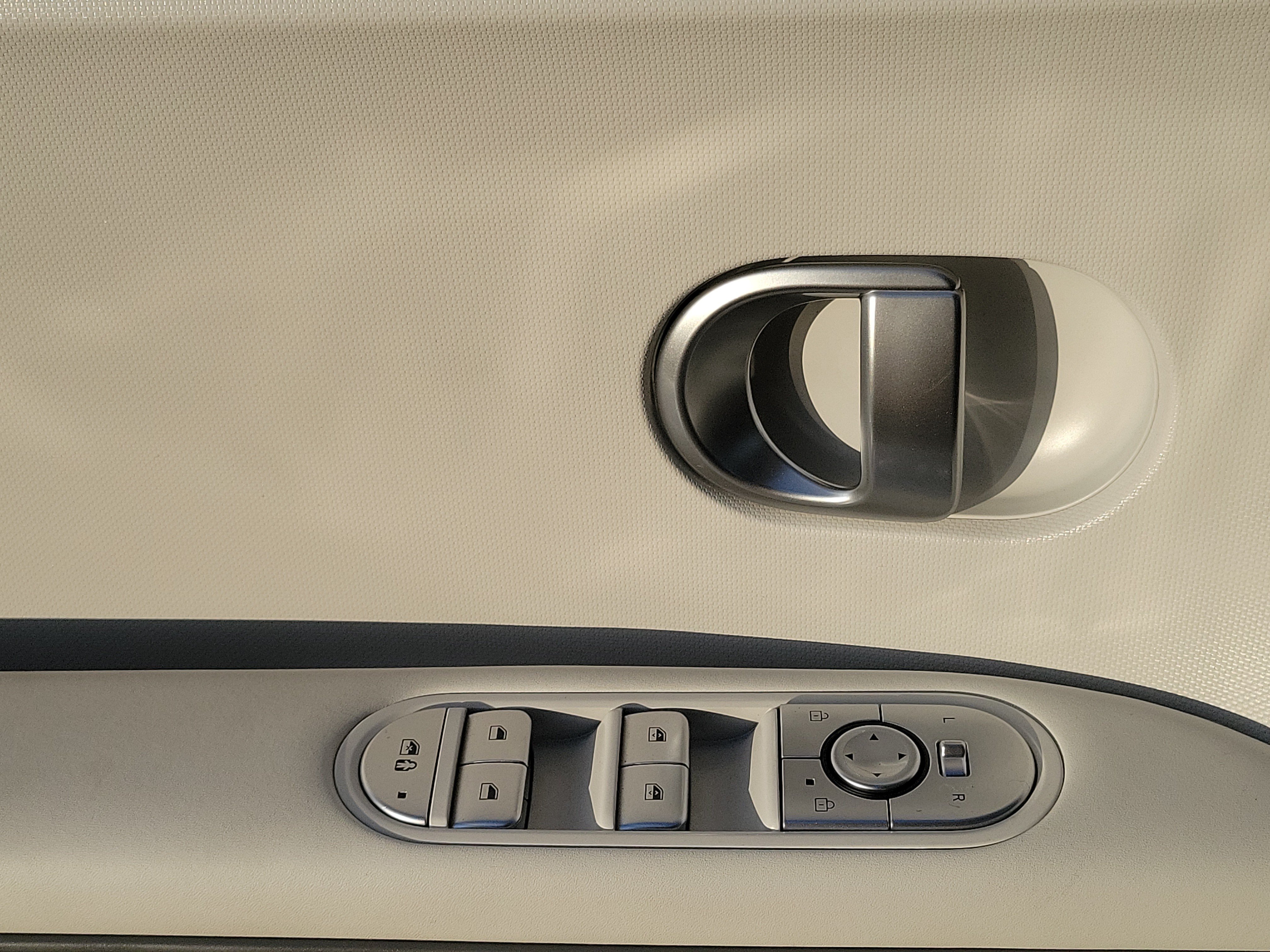 Certified 2024 Hyundai Ioniq 5 SEL RWD image 10