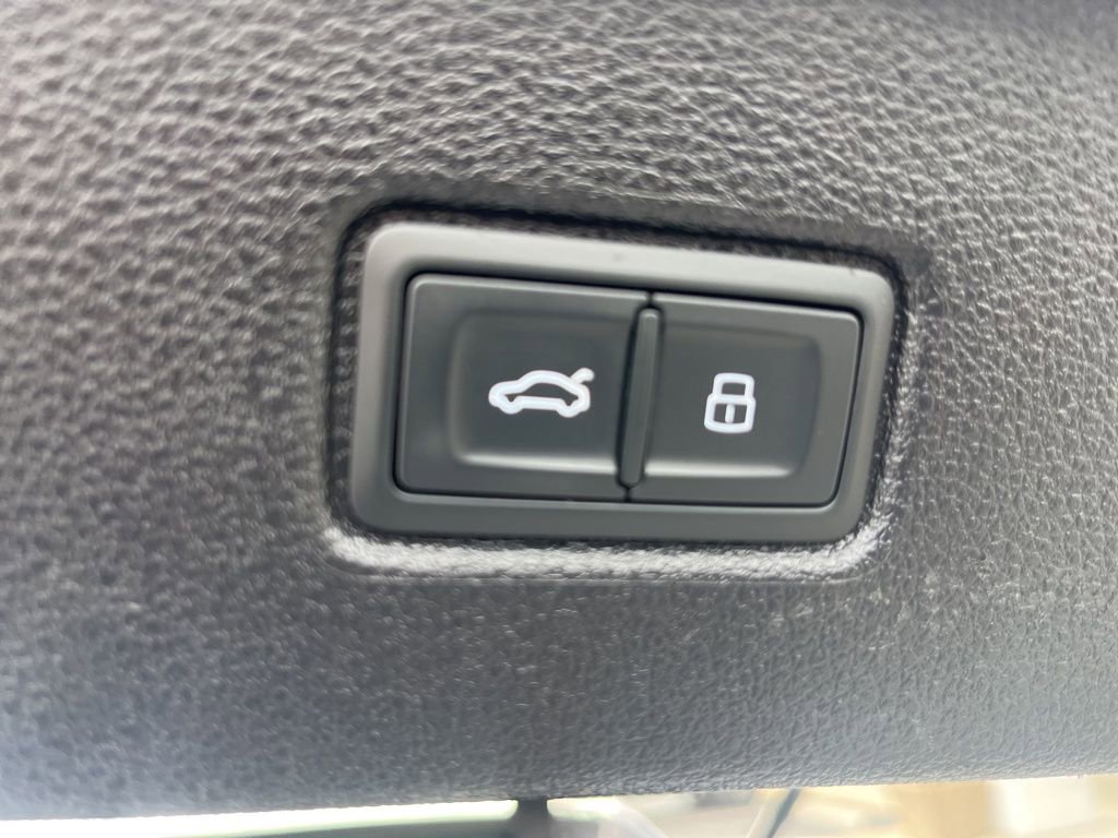 Used 2019 Audi Q7 3.0T Premium Plus w/ Premium Plus Package image 15