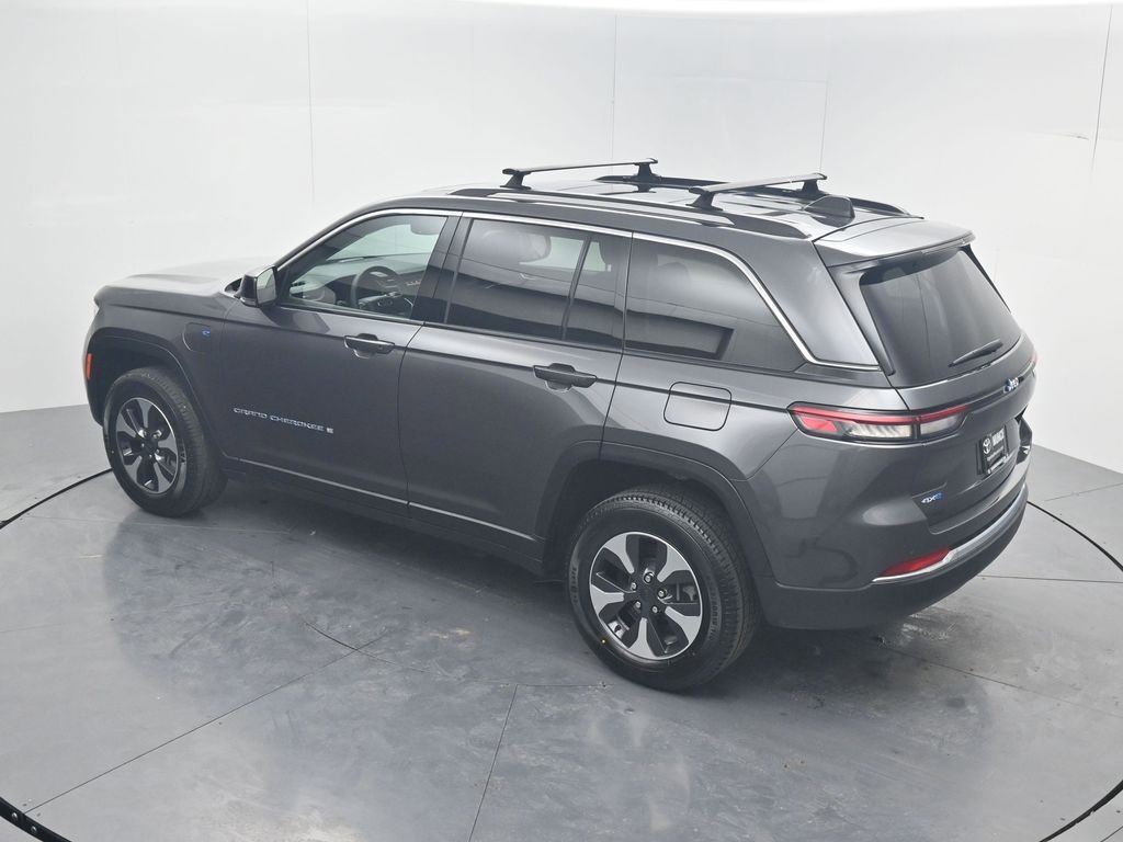 Used 2022 Jeep Grand Cherokee Limited 4xe image 64