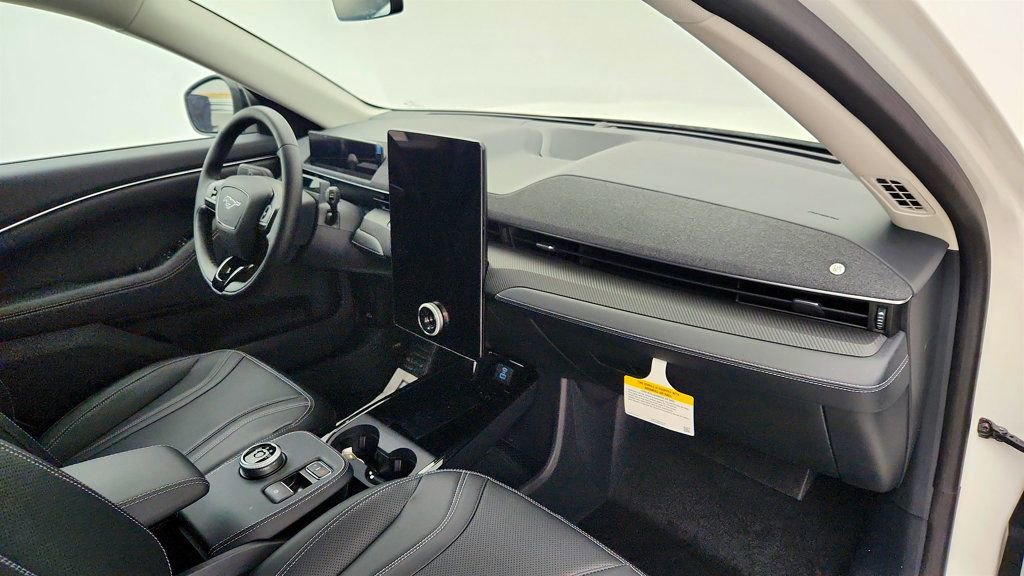 Used 2024 Ford Mustang Mach-E Premium image 23