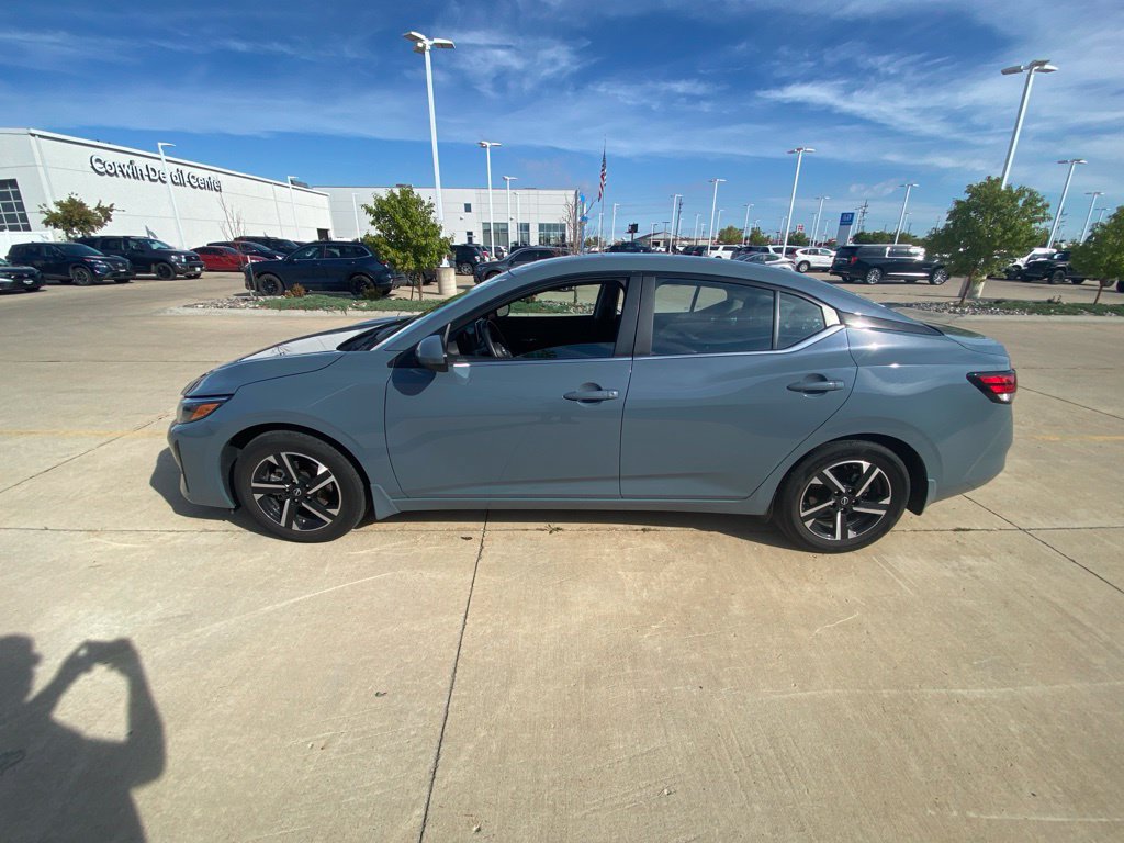 Used 2024 Nissan Sentra SV w/ All-Weather Package FWD image 5