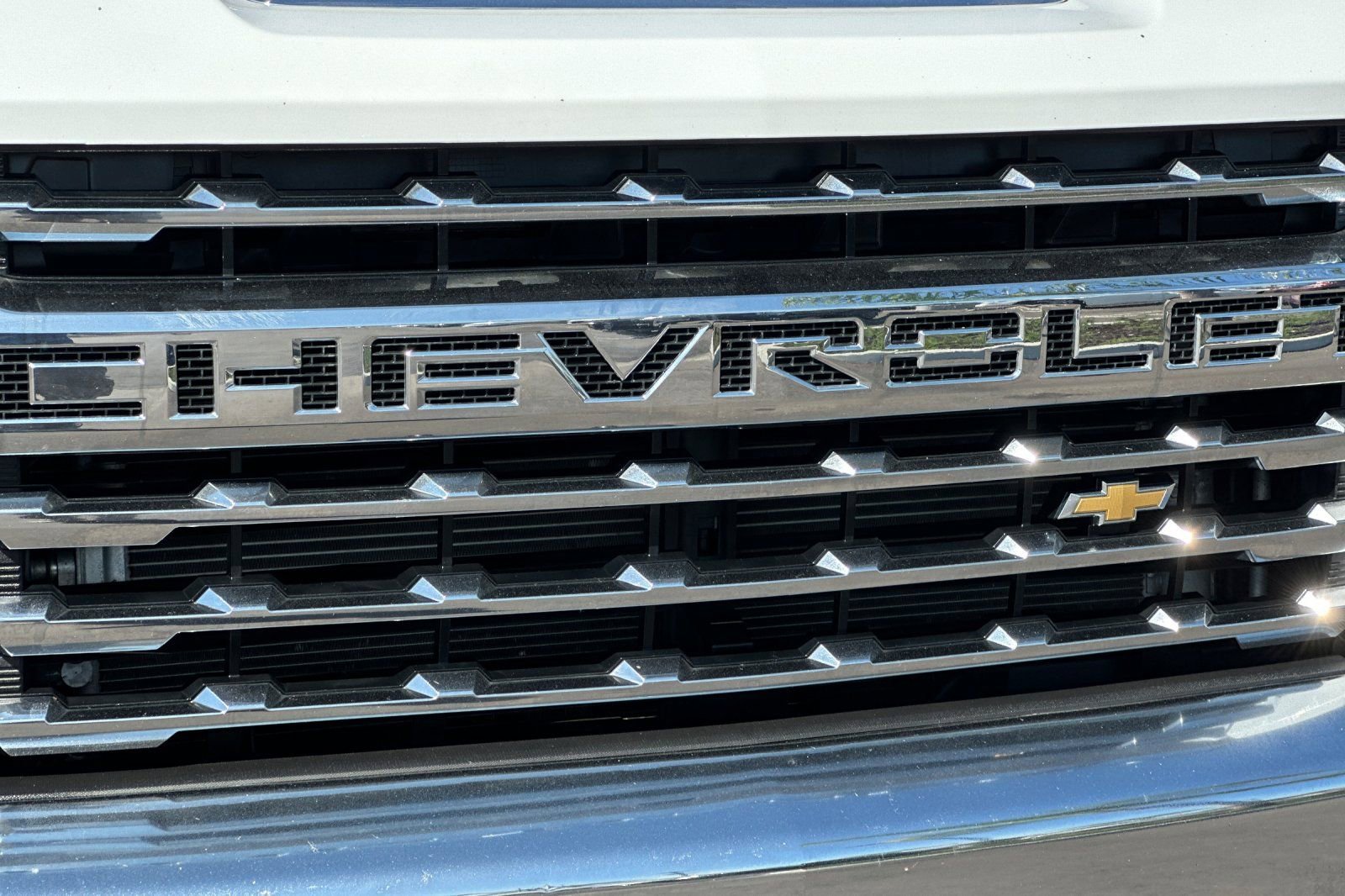 Used 2023 Chevrolet Silverado 2500 LTZ AWD/4WD image 37