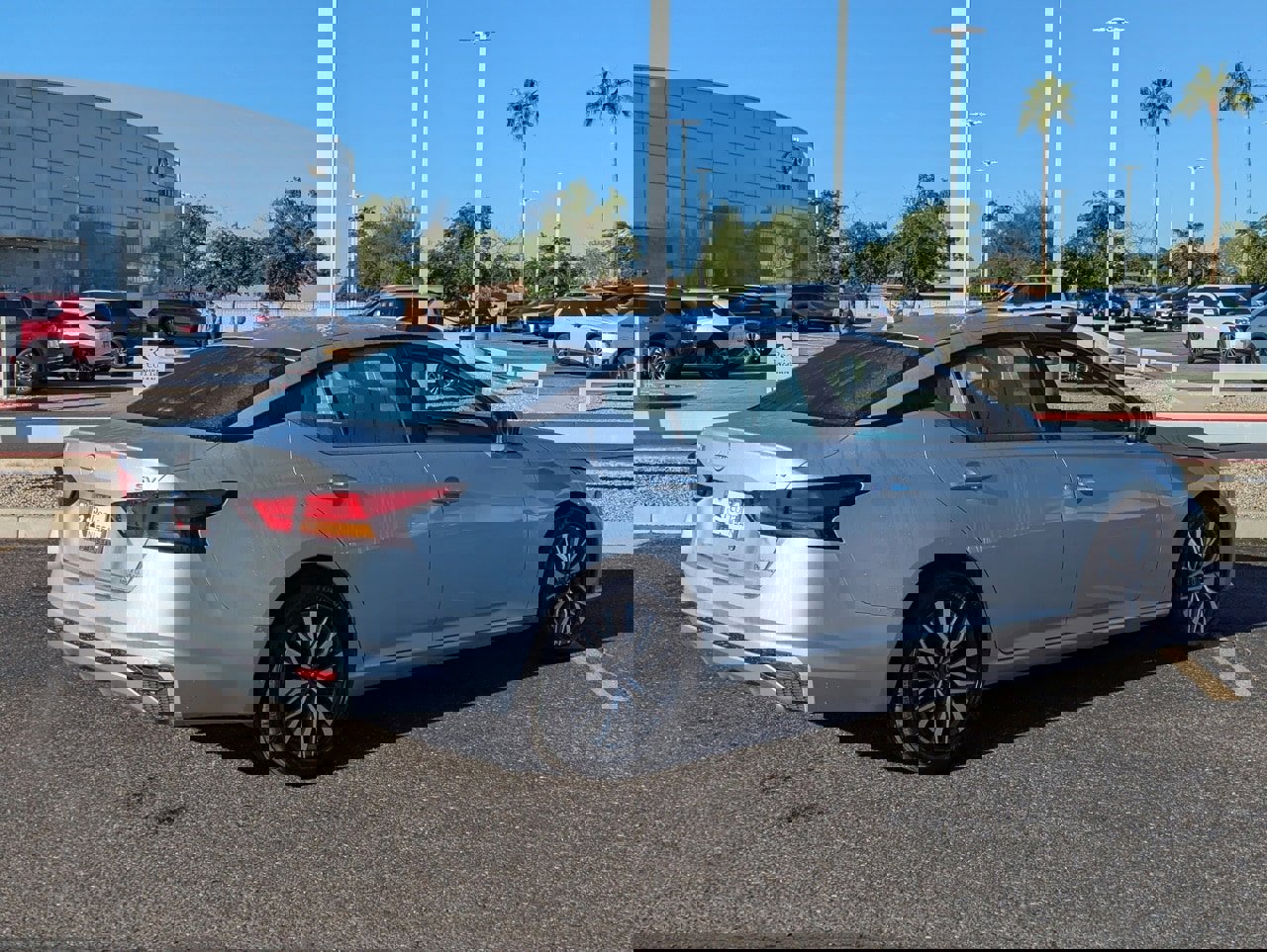 Certified 2023 Nissan Altima 2.5 SV image 8