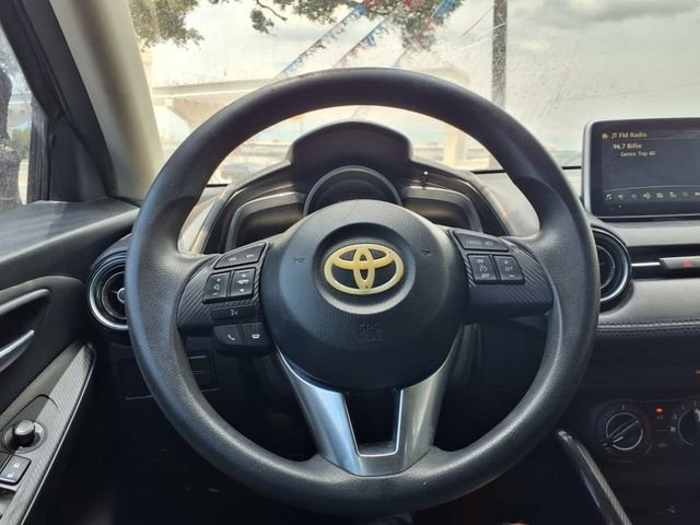 Used 2017 Toyota Yaris iA image 18