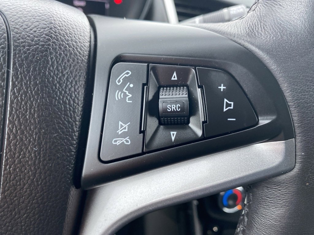 Certified 2022 Chevrolet Trax LT w/ Driver Confidence Package image 25