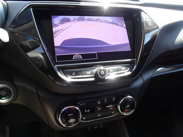 Certified 2022 Chevrolet TrailBlazer LT w/ Convenience Package image 18