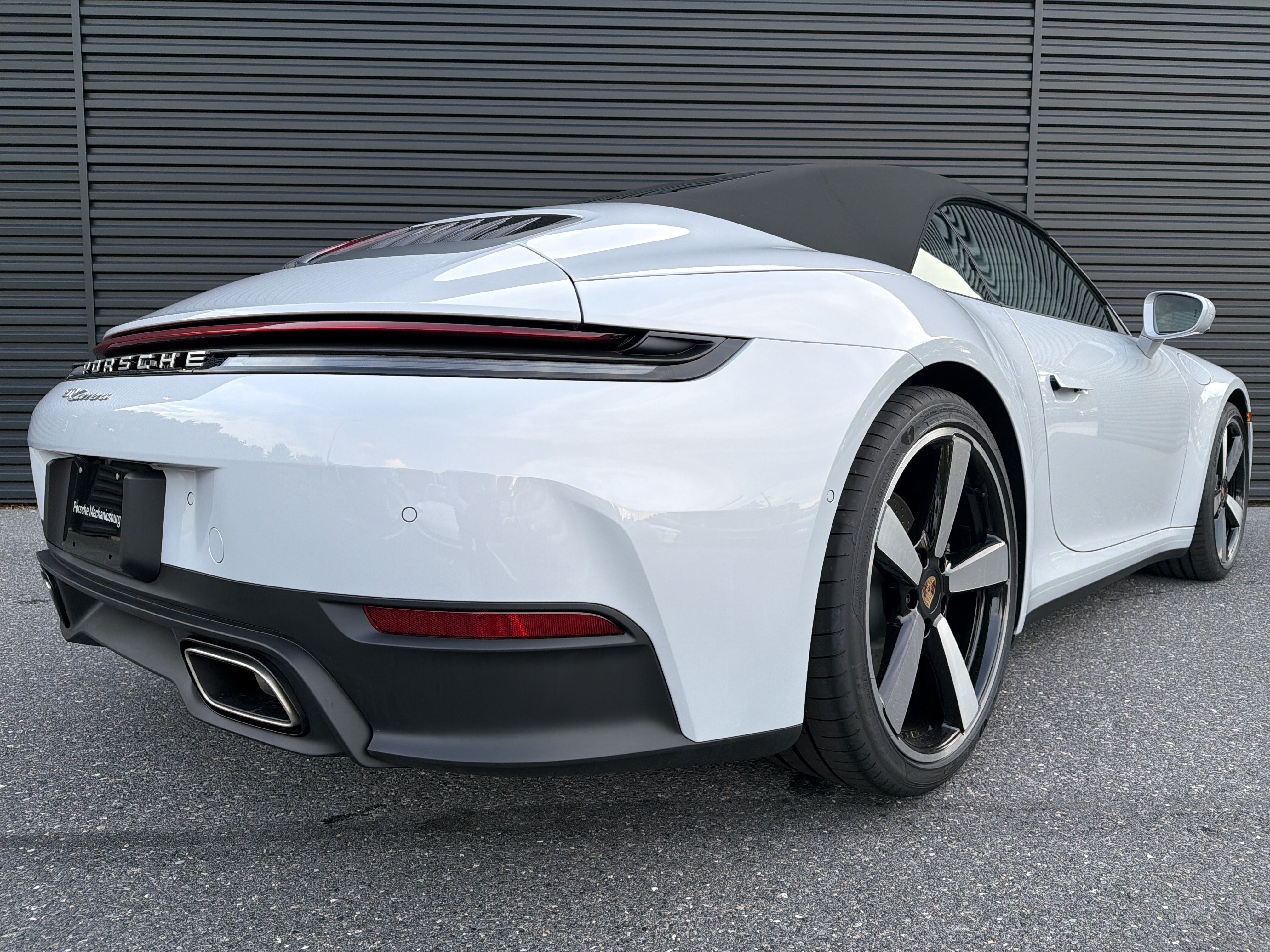 New 2026 Porsche 911 Carrera RWD image 5