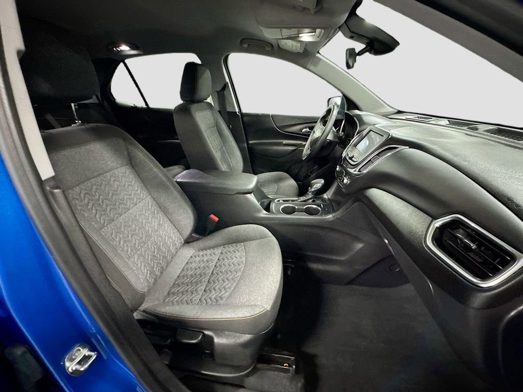 Used 2024 Chevrolet Equinox LT image 30