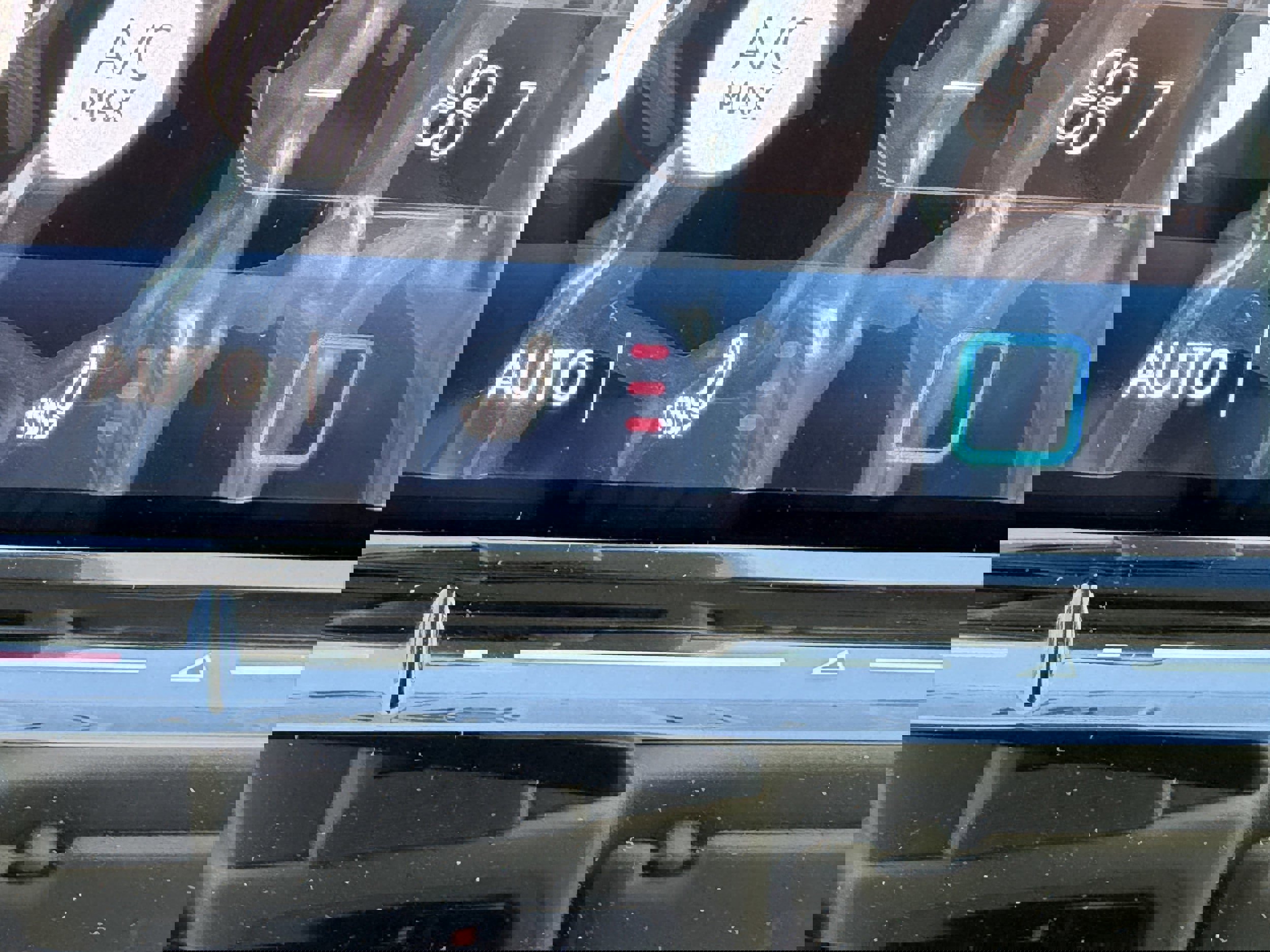 New 2025 Volkswagen Tiguan S image 21