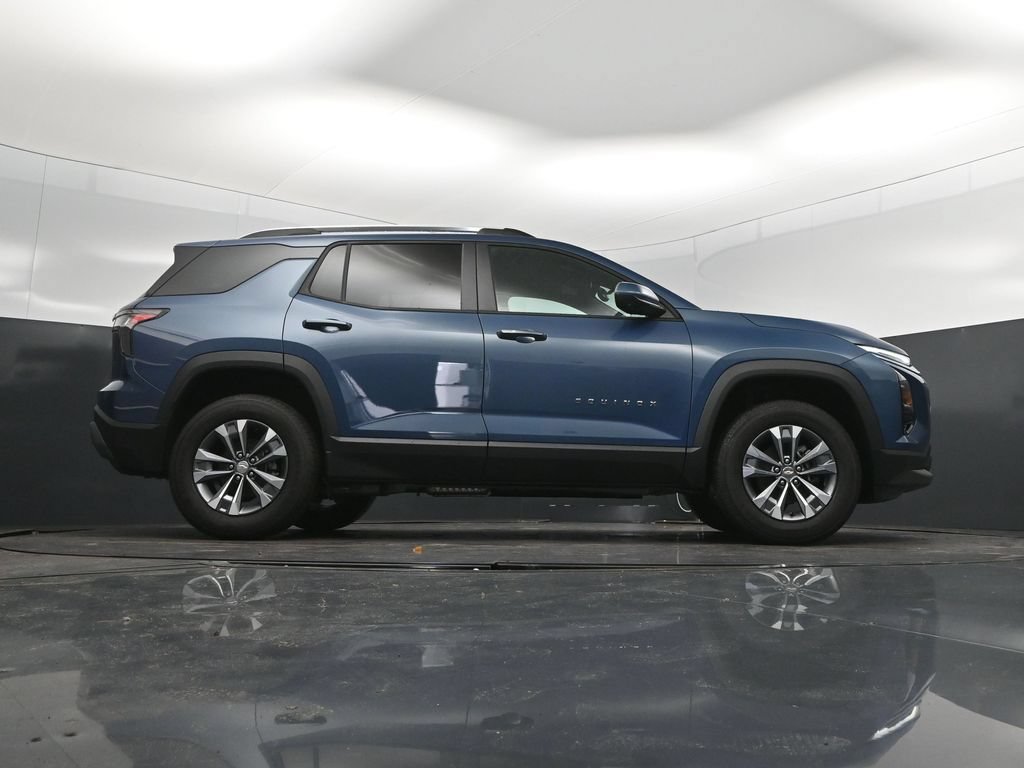 New 2026 Chevrolet Equinox LT w/ Safety and Technology Package FWD image 39