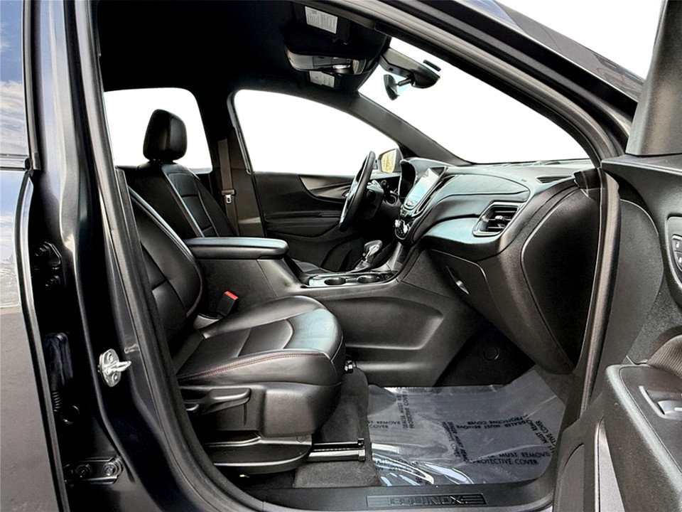 Used 2022 Chevrolet Equinox RS w/ RS Leather Package image 14