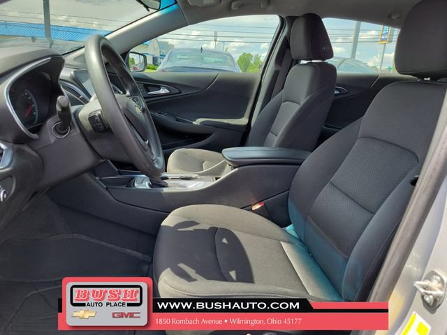 Used 2020 Chevrolet Malibu LT FWD image 17