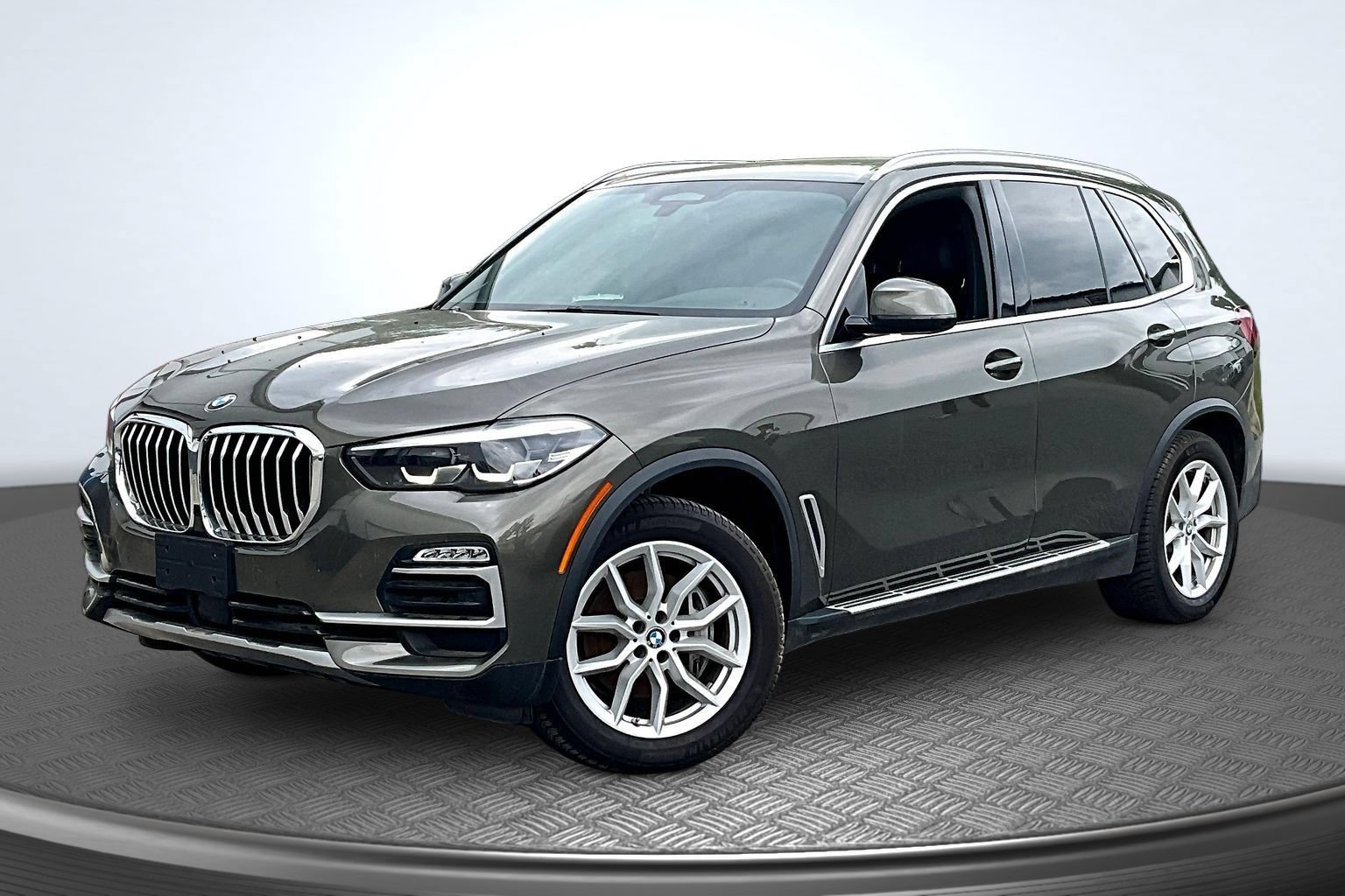 Used 2020 BMW X5 xDrive40i w/ Premium Package AWD/4WD video 1