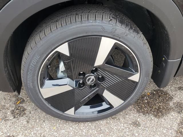 New 2026 Nissan Kicks SR image 9