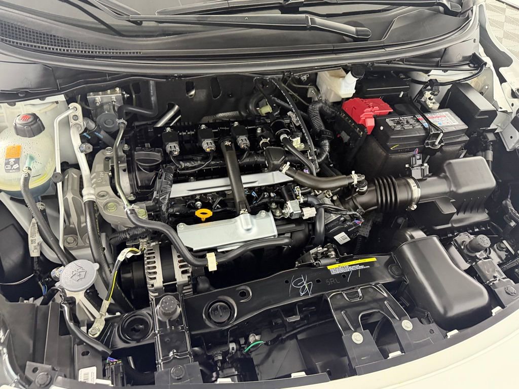 Used 2025 Nissan Versa SR w/ Trunk Package image 34