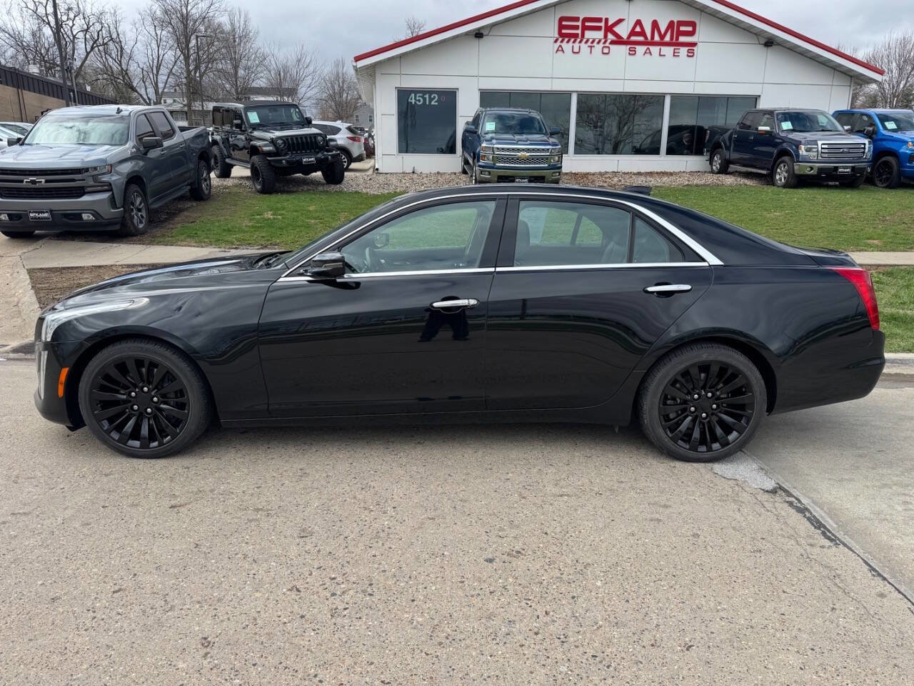 Used 2016 Cadillac CTS Luxury image 2