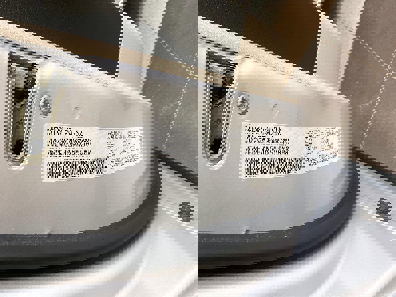 Used 2024 Chrysler Pacifica Touring-L image 36