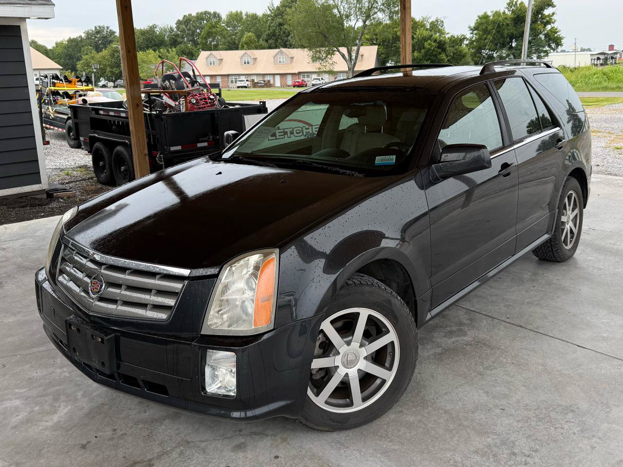 Used 2004 Cadillac SRX RWD image 2