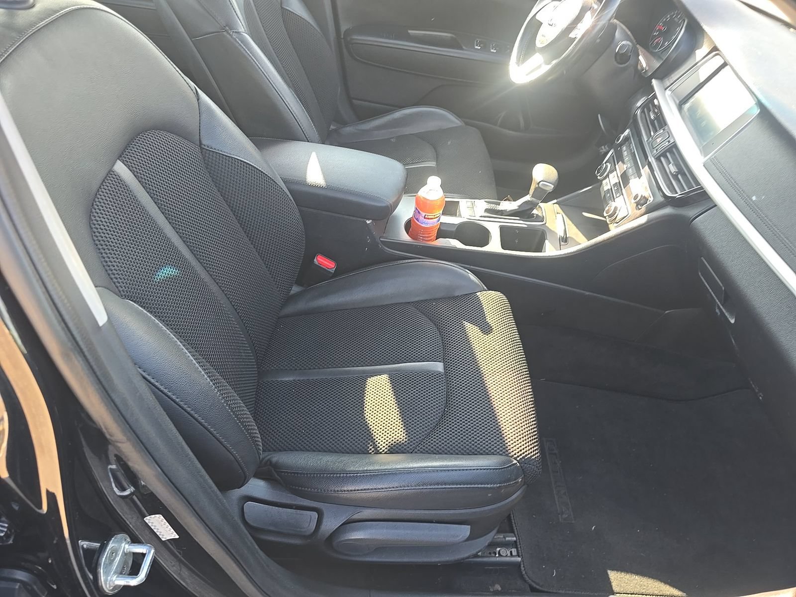 Used 2020 Kia Optima S FWD image 7