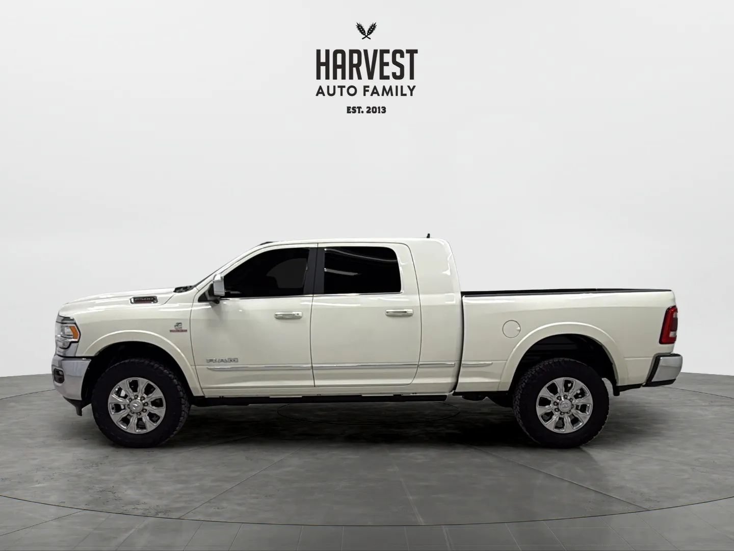 Used 2021 RAM 2500 Limited AWD/4WD image 2