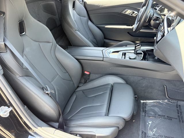 Used 2026 BMW Z4 sDrive30i RWD image 11